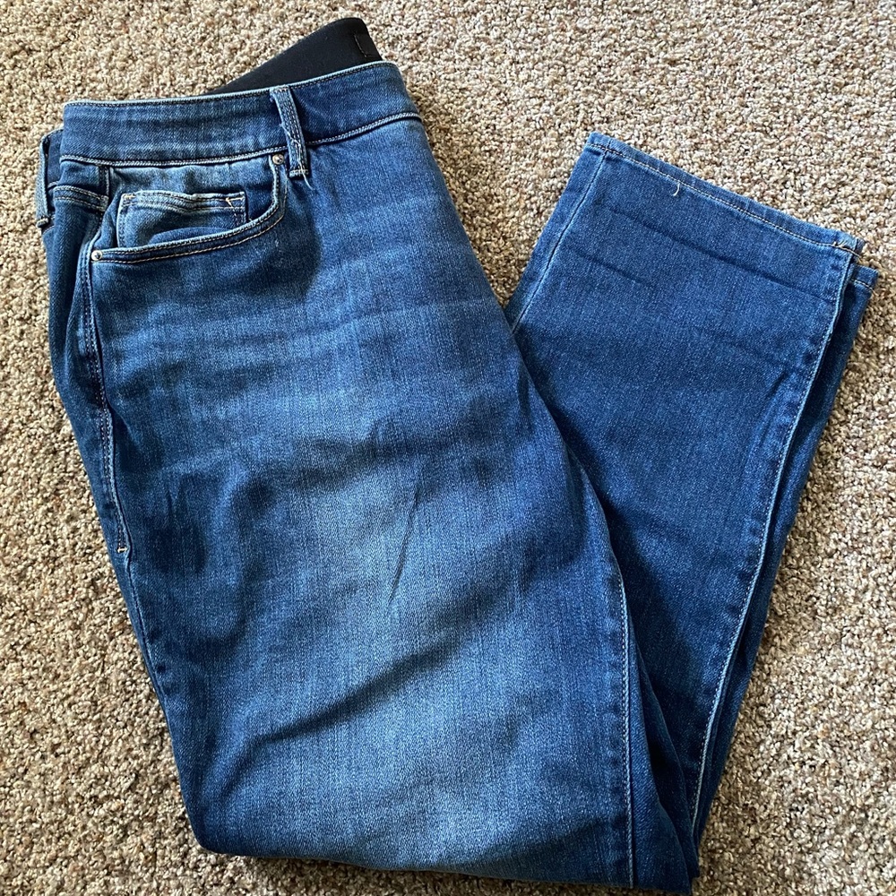 Lulaloe size 38 jean NWOT! Great condition